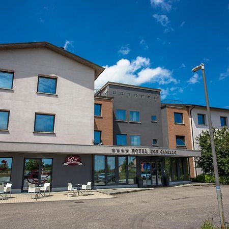 Hotel Don Camillo 布雷谢洛 外观 照片
