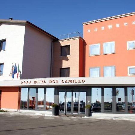 Hotel Don Camillo 布雷谢洛 外观 照片