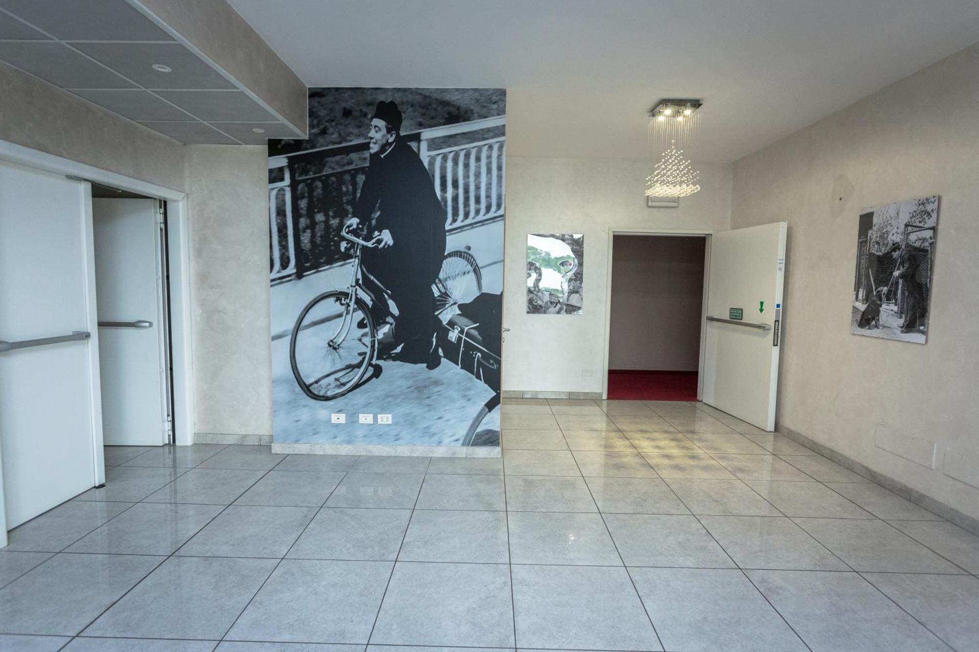 Hotel Don Camillo 布雷谢洛 外观 照片