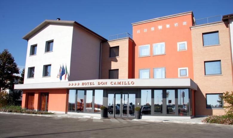 Hotel Don Camillo 布雷谢洛 外观 照片